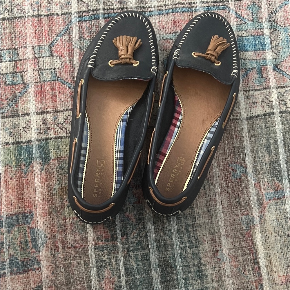 Sperry Women's Navy and Brown Tassel Loafers
